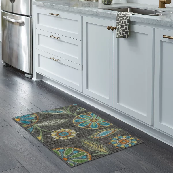 Mainstays Traditional Minerva Gray Multi Floral Area Rug, 1'8"x2'10"