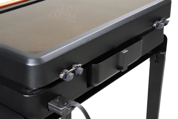 Blackstone E-Series 22" Electric Tabletop Griddle with Prep Cart