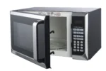 Hamilton Beach 0.9 Cu. Ft. Stainless Steel Countertop Microwave Oven