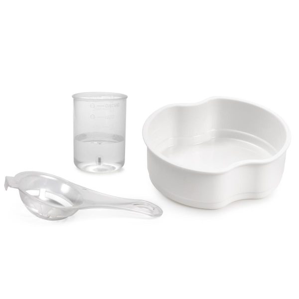 Nostalgia Retro Premium 7-Egg Cooker in Aqua