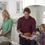 Handi-Foil Medium Aluminum Roaster Pan & Lid 1 Count