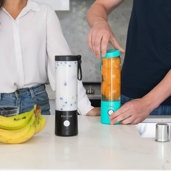 BlendJet 2, the Original Portable Blender, 20 oz, Black