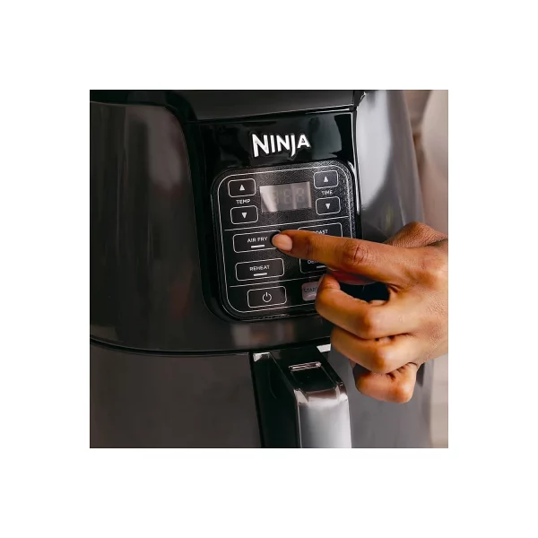 Ninja Air Fryer, 1550-Watt Programmable Base for Air Frying, Roasting, Reheating & Dehydrating with 4-Quart Ceramic Coated Basket