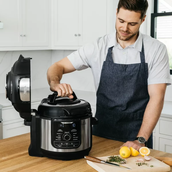 Ninja - Ninja Foodi 8qt. 9-in-1 Deluxe XL Pressure Cooker & Air Fryer - Stainless Steel/Black