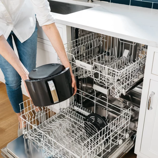 Ninja 5.5-Quart Air Fryer Max XL, AF161