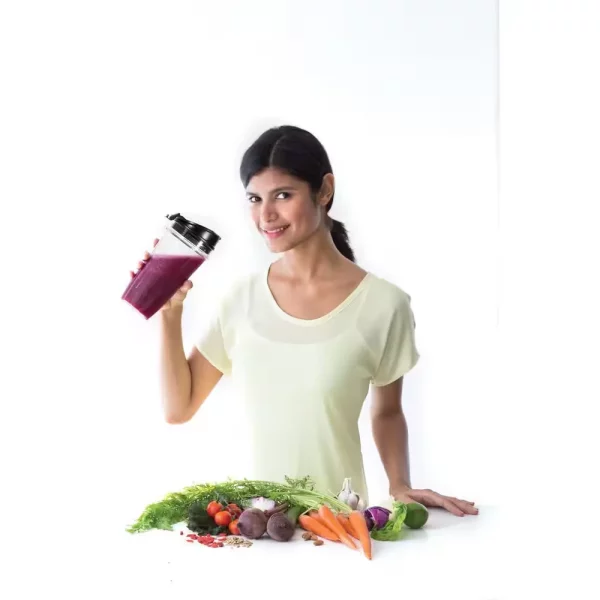 Nutri Auto iQ 24 oz. 3-Speed Black High Speed Single Serve Blender (BL480D)