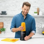 Nutribullet® Pro 32 oz. 900 Watt Personal Blender, Matte Black. (Condition: New)