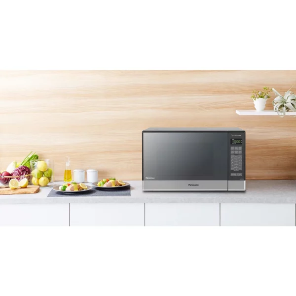Panasonic 1.2 Cu. ft. Countertop / Built-In Microwave Oven, 1200W Inverter Power and Genius Sensor, New