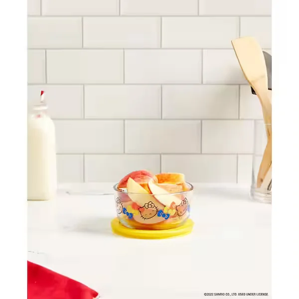 6-piece Glass Food Storage Set: Hello Kitty, Ribbons and Bows