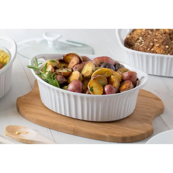 French White 1.5-Qt Oval Ceramic Casserole Dish with Glass Cover