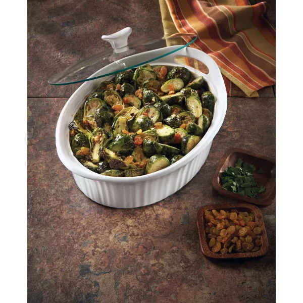 French White 2.5-Qt Oval Ceramic Casserole Dish with Glass Cover